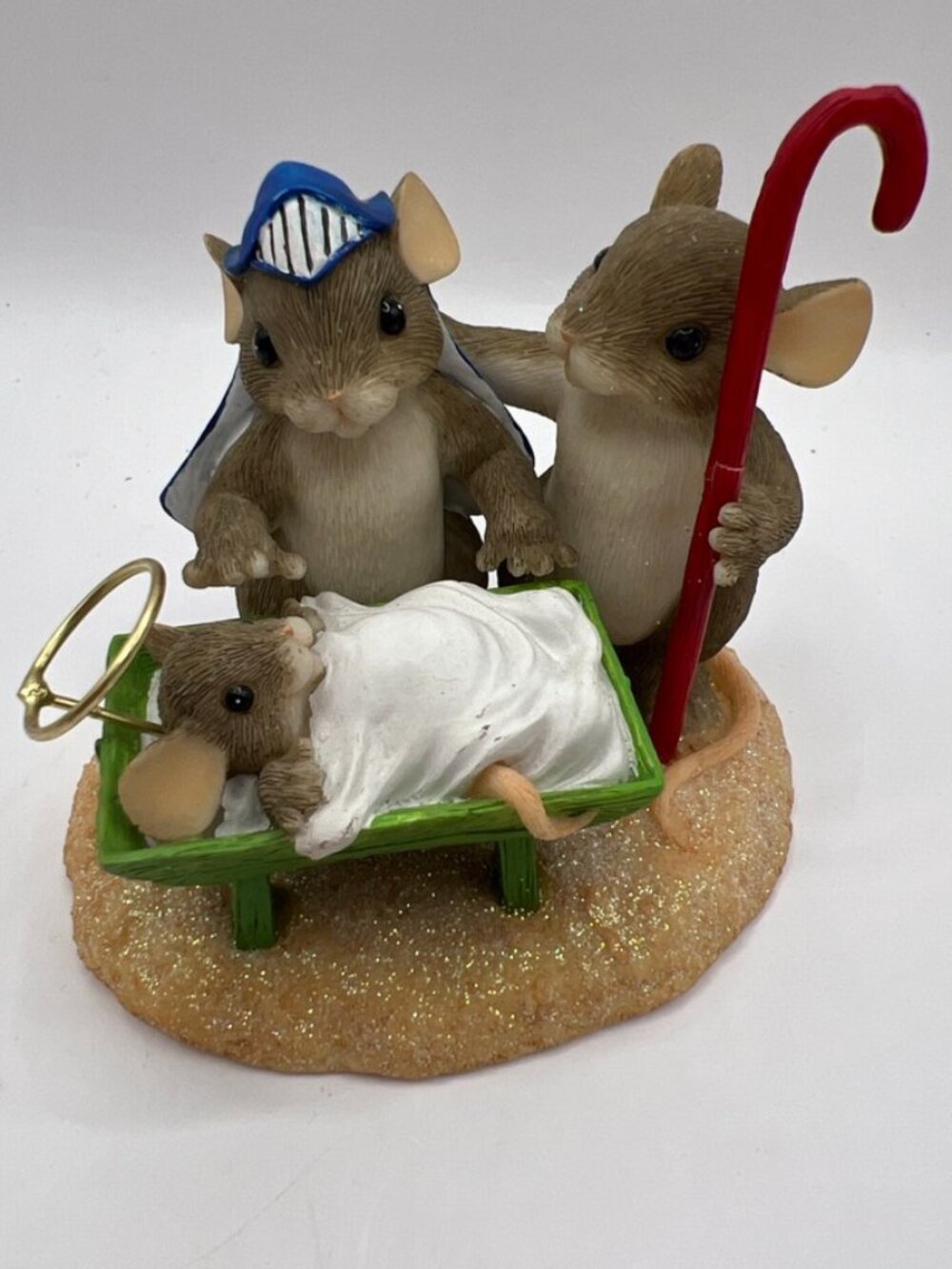 Charming Tails Fitz & Floyd 87/250 "A Gift From Above" Nativity 3.25x3.5”
